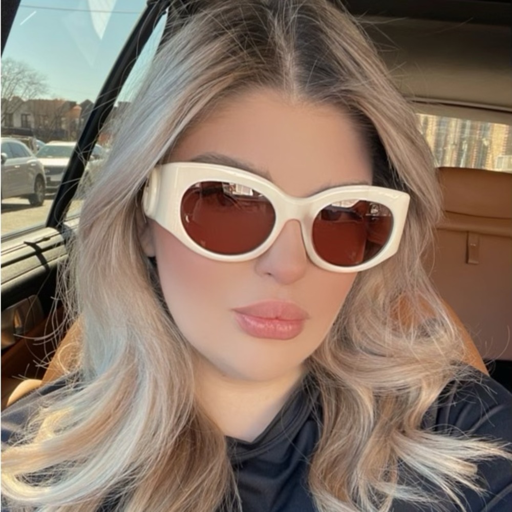 NEW GUCCI GG1544S 004 IVORY BROWN AUTHENTIC SUNGLASSES - Picture 1 of 16